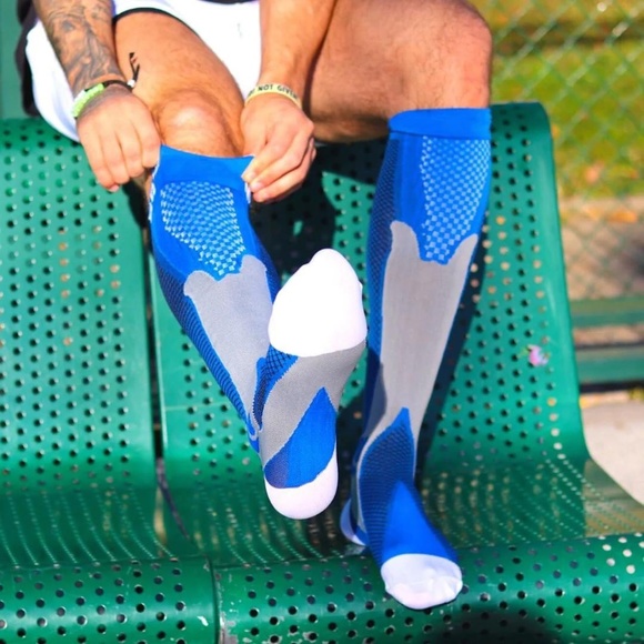 Vero Medic Compression Socks - Picture 3 of 4
